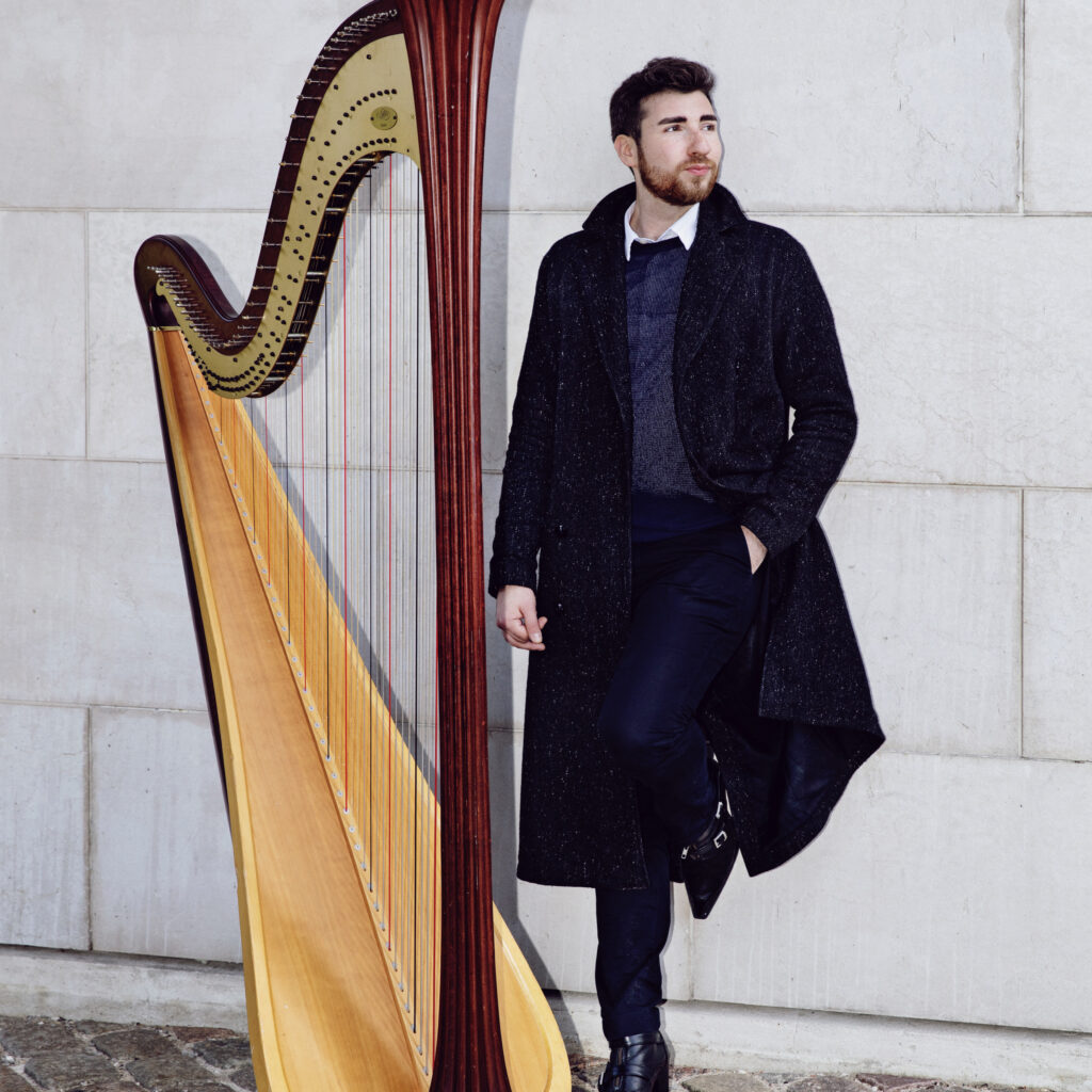 Fredag d. 3. juli kl. 17.00 Zachary Hatcher